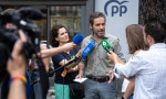 Borja Sémper atiende a los medios de comunicación