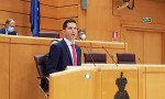 Carlos Yécora en el Senado.