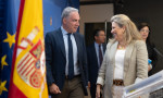 Bendodo durante la rueda de prensa en el Congreso