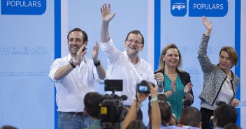 Mariano Rajoy junto a José Ramón Bauzá, María Salom y Margalida Duran en Mallorca
