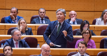 Luís Santamaría, en la Sesión de Control en el Senado