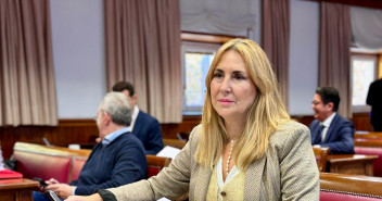 Ana Beltrán en el Senado 