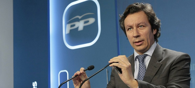 El secretario de Comunicación del PP, Carlos Floriano