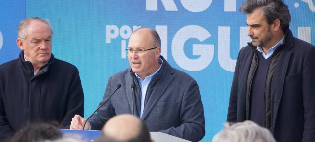 Miguel Tellado, Miguel Lorenzo y Diego Calvo en un acto de la Ruta por la Igualdad