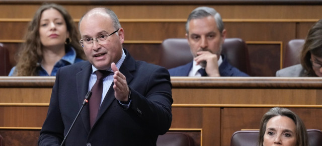 Miguel Tellado en la sesión de control al Gobierno