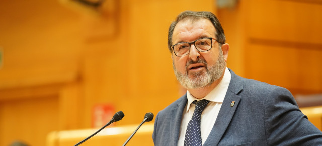 Juan Ávila en el Senado 