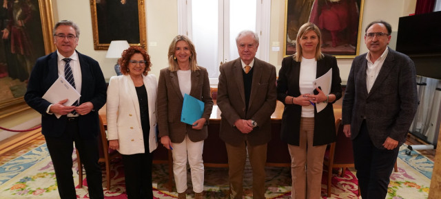 Alicia García tras registrar una moción en el Senado 