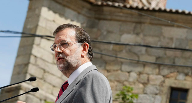 Mariano Rajoy homenajea a Licinio Prieto, el alcalde de más edad de España