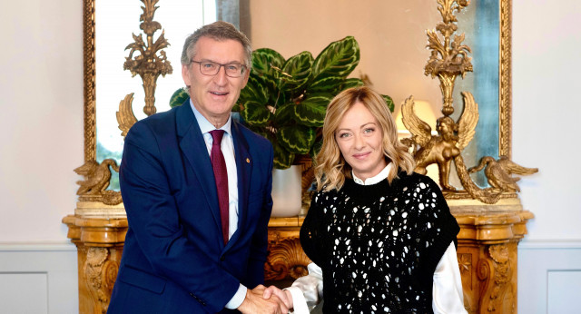 Feijóo en Roma junto a Giorgia Meloni y Antonio Tajani 