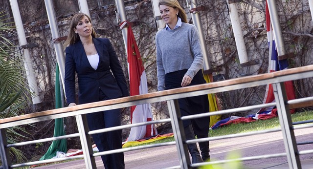 María Dolores de Cospedal y Alicia Sánchez-Camacho a su llegada a la convención del PP de Cataluña