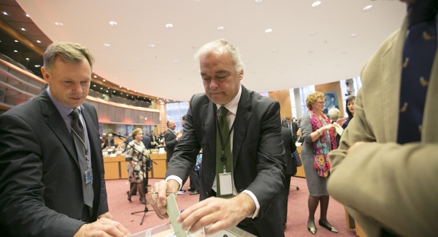 González Pons, Vicepresidente primero de la mayor fuerza política del Parlamento Europeo