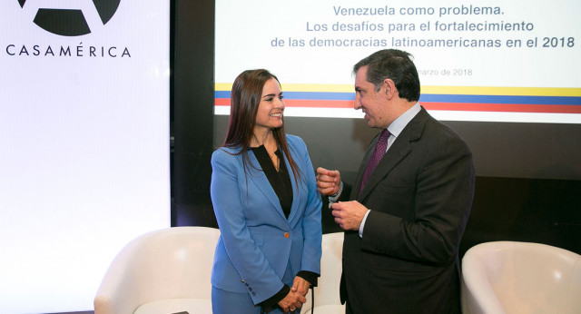 José Ramón García-Hernández, participa en la conferencia Venezuela como problema. Los desafíos para el fortalecimiento de las de