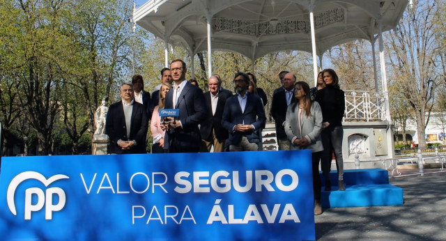 Javier Maroto en la presentacion de candidatos al Congreso y el Senado por Álava