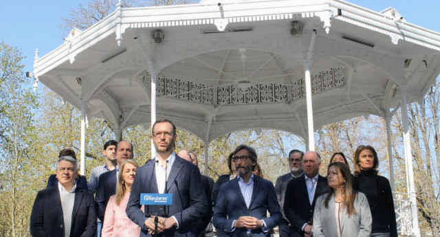 Javier Maroto en la presentacion de candidatos al Congreso y el Senado por Álava