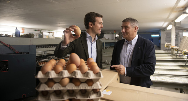 Pablo Casado en Meneses de Campo, Palencia.