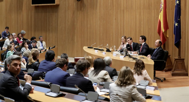 Pablo Casado preside reunión plenaria con los grupos del PP del Congreso y el Senado