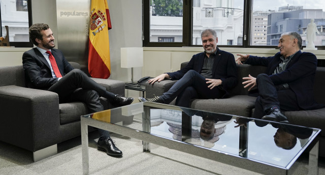 Reunión de Pablo Casado con los lideres de CCOO y UGT