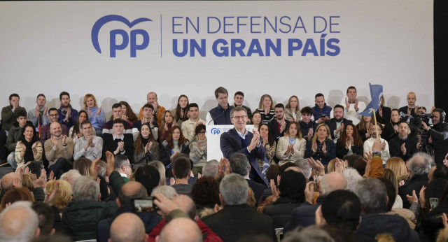 Alberto Núñez Feijóo en el acto En defensa de un gran país en Lardero