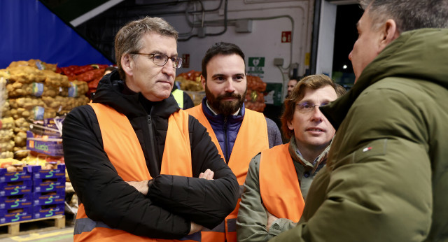 Visita de Alberto Núñez Feijóo a Mercamadrid