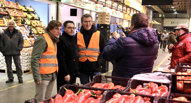 Visita de Alberto Núñez Feijóo a Mercamadrid