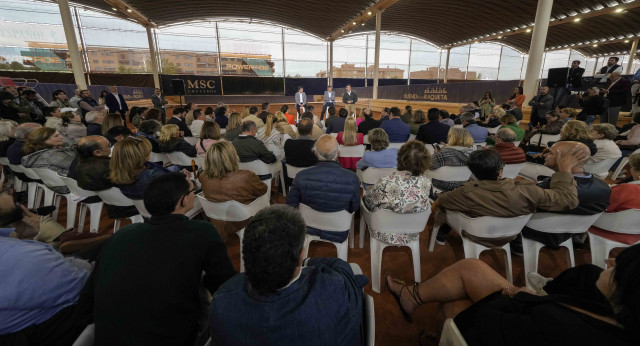 Alberto Núñez Feijóo en un acto en la Ciudad de la Raqueta con el alcalde de Madrid, Almeida, y Toni Nadal.