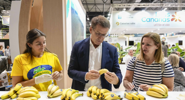 Alberto Núñez Feijóo visita Fruit Attraction