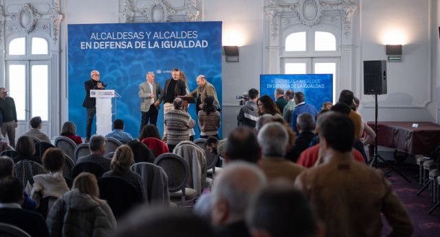 Lectura del manifiesto por la igualdad de todos los españoles