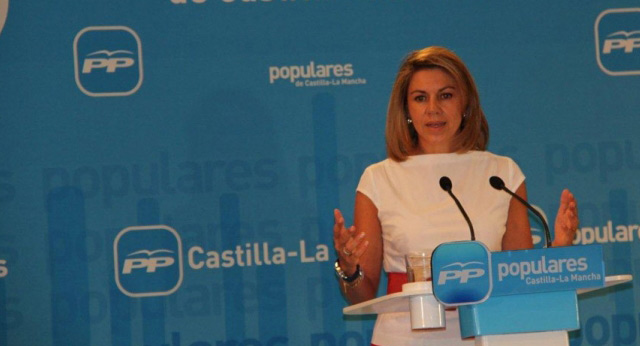 Cospedal participa en un acto con alcaldes y portavoces del PP en Nambroca, Toledo