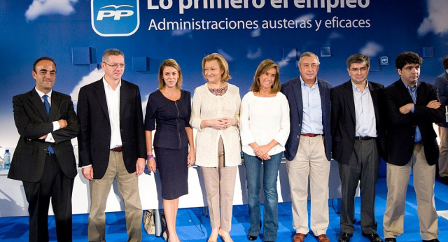 Mª Dolores de Cospedal, Ana Mato, Alberto Ruiz Gallardón y Luisa Fernanda Rudi a su llegada al Foro