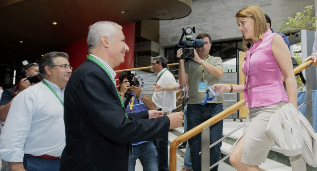 María Dolores de Cospedal visita las instalaciones del 13 Congreso del PP Andaluz