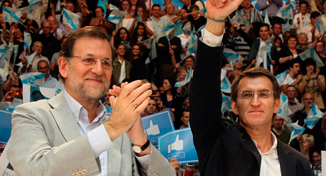 El presidente del Gobierno y del PP, Mariano Rajoy participa junto a Alberto Núñez Feijoo en un mitin en Pontevedra