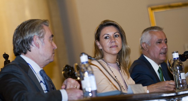 María Dolores de Cospedal preside la reunión del Grupo Popular en el Senado