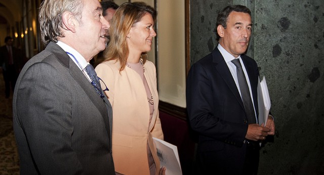 María Dolores de Cospedal preside la reunión del Grupo Popular en el Senado