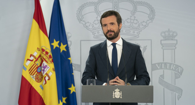 Fotos encuentro entre Pedro Sanchez y Pablo Casado en Moncloa