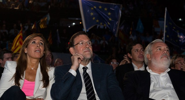 Mariano Rajoy acompañado por Alicia Sánchez-Camacho y Arias Cañete