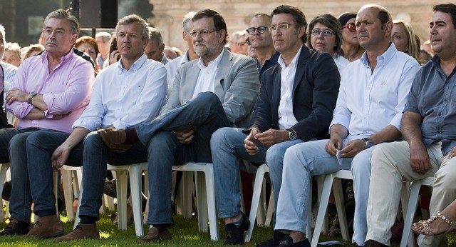 Mariano Rajoy y Alberto Núñez Feijóo durante el acto