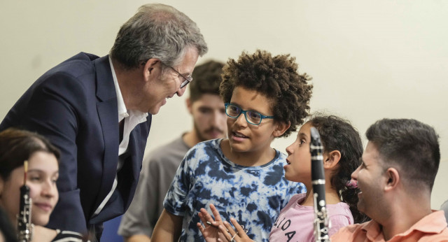 Alberto Núñez Feijóo visita Fundación Acción por la Música