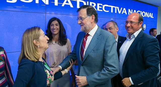 Rajoy propone a Ana Pastor como presidenta del Congreso