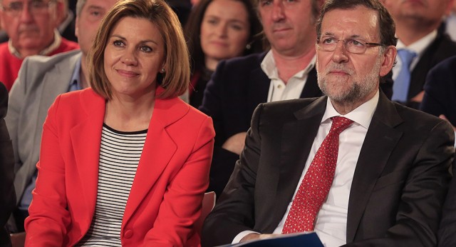 La Secretaria General, Mª Dolores de Cospedal junto a Mariano Rajoy