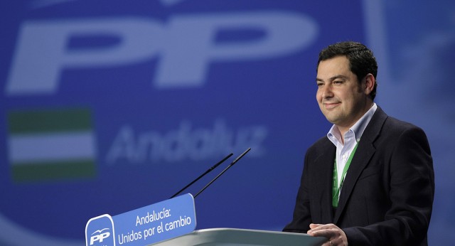 Juanma Moreno durante su intervención 