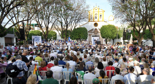 Feijóo en un acto del PP en Sevilla