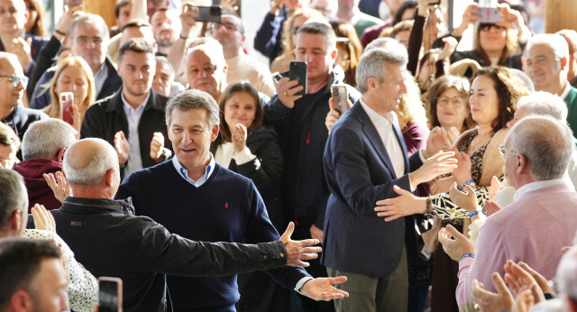 Feijóo y Alfonso Rueda en el acto Aniversario 18F: Galicia Goberna