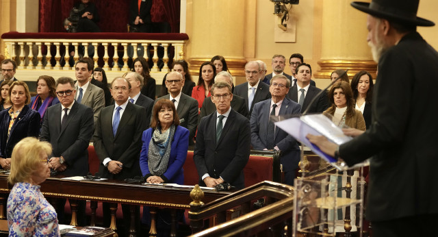 Alberto Núñez Feijóo en al acto de Estado de memoria del Holocausto, celebrado en el Senado