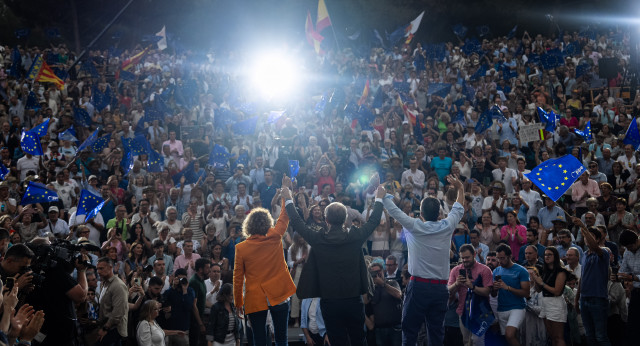 Feijóo, Dolors Montserrat y Mazón en el cierre de campaña de las elecciones europeas 